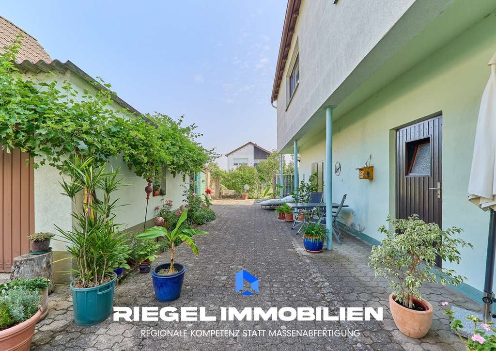 Immobilie in Römerberg - Sie hier? Wir auch! Großzügiges Einfamilienhaus | 7 Zimmer | 2 Bäder | 2 Küchen | 500 m² Grundstück - Bild 3