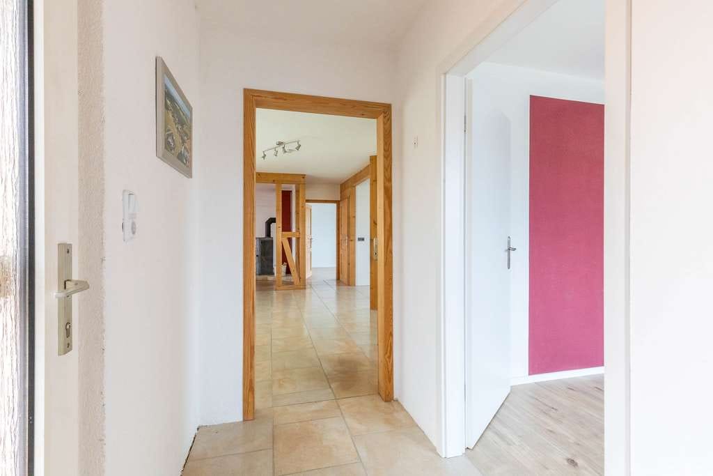 Immobilie in Stepenitztal - Modernisiertes Einfamilienhaus mit Einliegerwohnung in ruhiger Lage - Bild 1