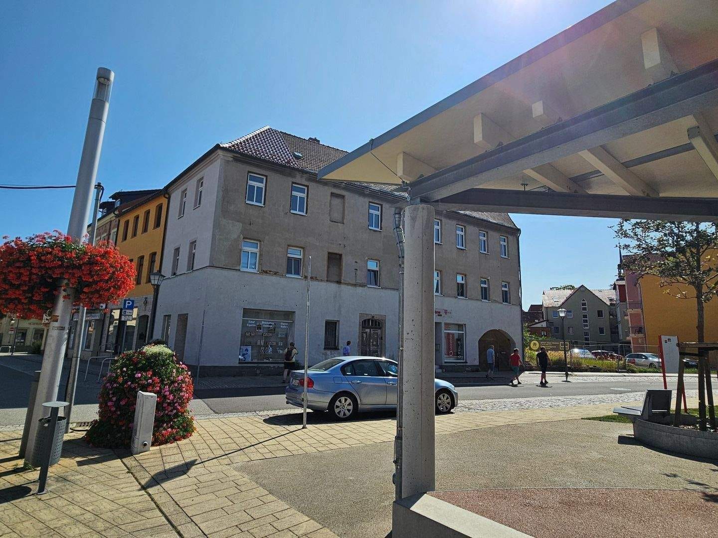 Immobilie in Elsterwerda - 1A-City-Lage! Mehrfamilienhaus mit Renovierungsstau - Bild 1