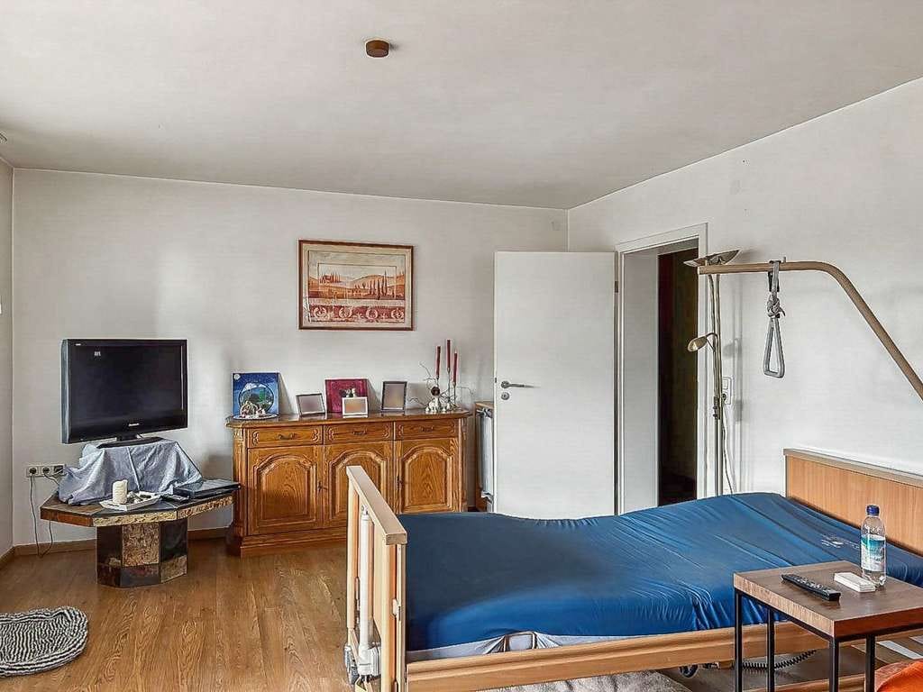 Immobilie in Schonungen - "Maine" Kapitalanlage! Modernisiertes Mehrfamilienhaus mit Mainblick in Schonungen - Bild 3