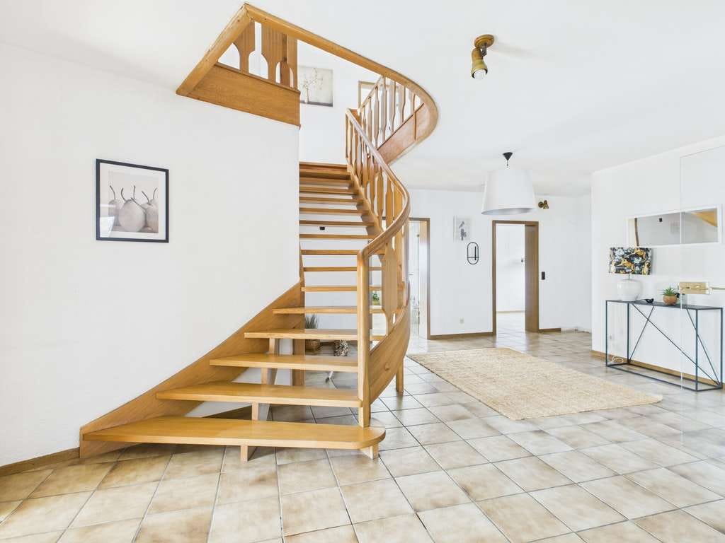 Immobilie in Seeheim-Jugenheim - SCHWIND IMMOBILIEN - Wohntraum an der Bergstraße - Bild 2