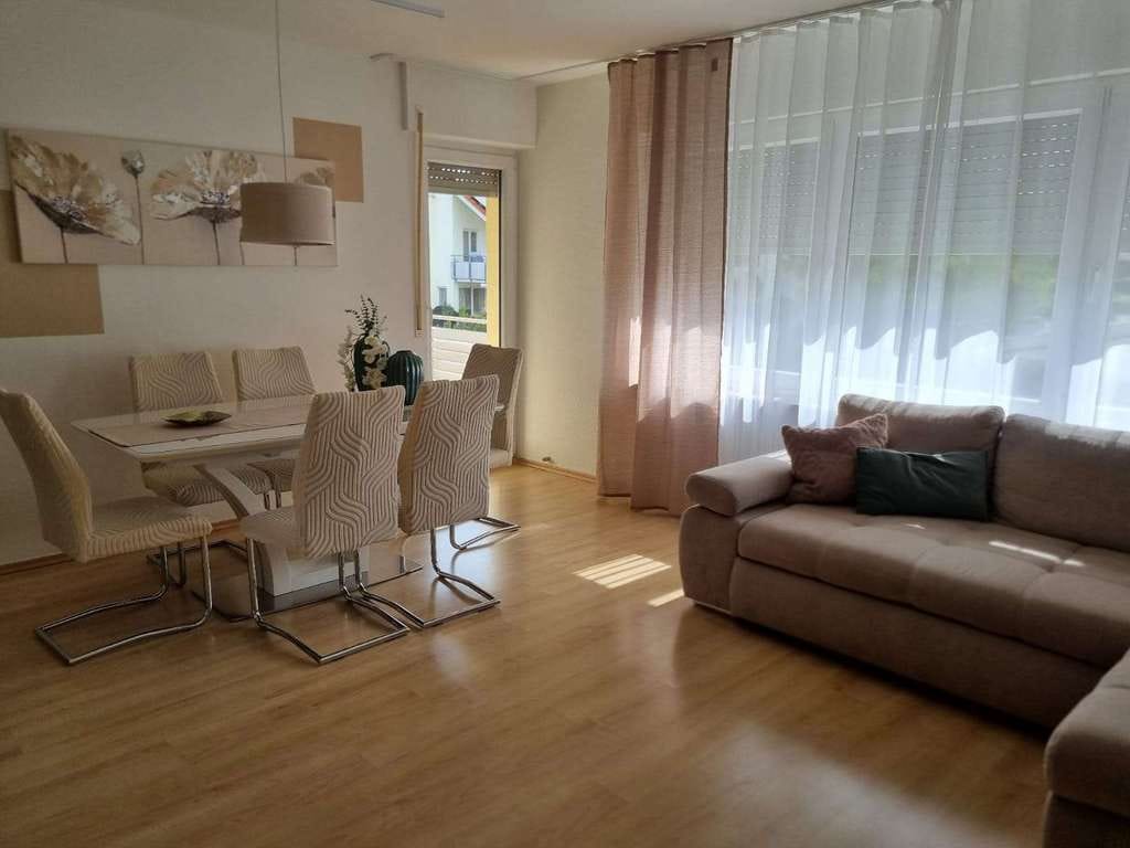 Immobilie in Schwaikheim - 1-3-Fam.-Haus mit mehreren Optionen - 2 Wohnungen bereits frei! - Bild 4