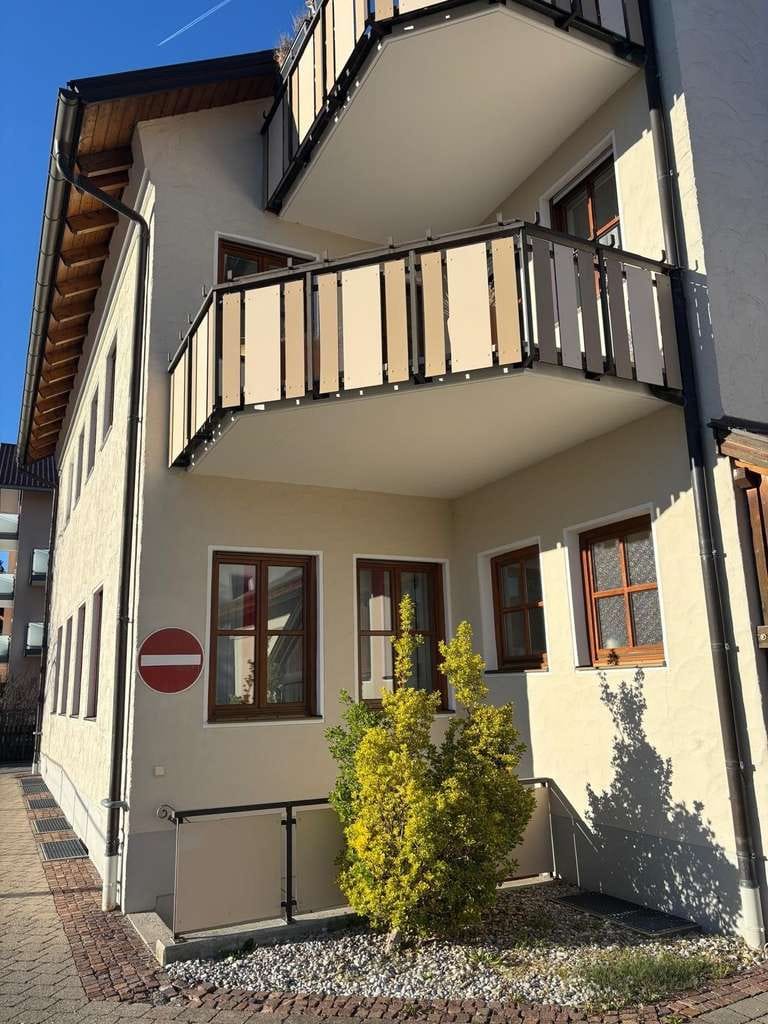 Immobilie in Biessenhofen - SOLIDE KAPITALANLAGE!!! Wohn- und Geschäftshaus in Biessenhofen - Bild 1