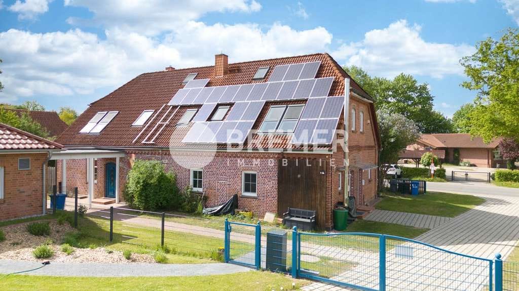 Immobilie in Eyendorf - Charmantes, sanierte Bauernhaus – familienfreundlich, mit zusätzlicher Mieteinnahme - Bild 2