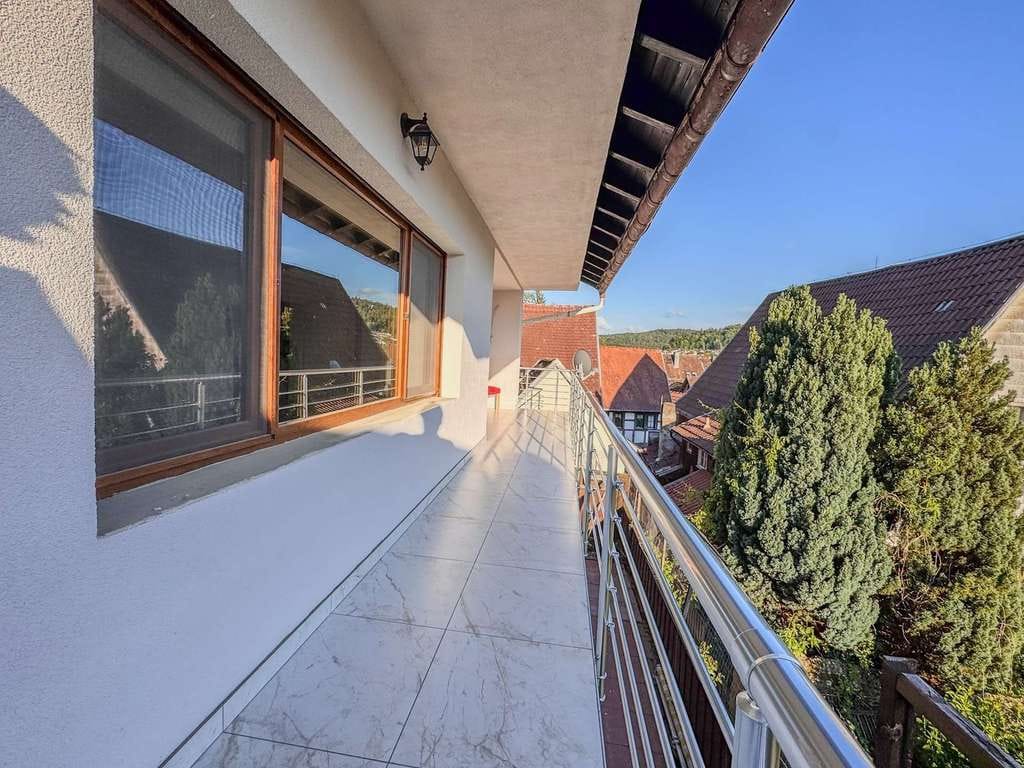 Immobilie in Breuberg - Eigennutzung mit Vermietungsmöglichkeit - Aussicht wie im Urlaub - Bild 3