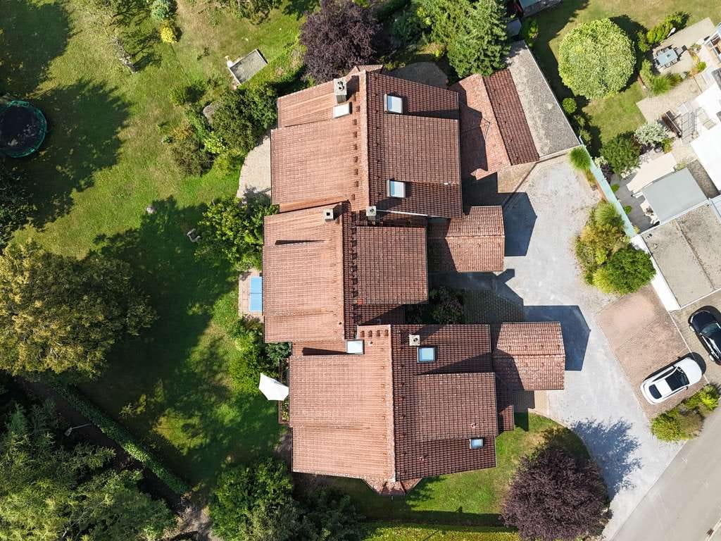 Immobilie in Jestetten - Mehrgenerationen Residenz an schweizer Grenze - Bild 2