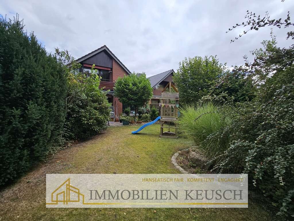 Immobilie in Achim - DHH gefühlt wie EFH in Uesen mit viel Platz, zentrale und ruhige Lage, tolles Grundstück, Garage - Bild 1