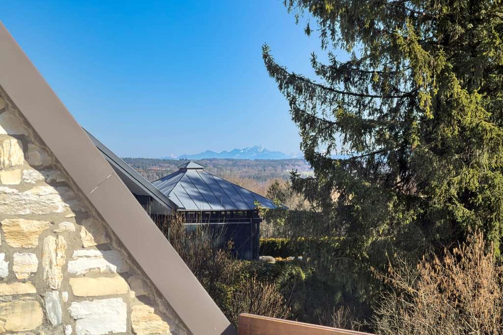 Immobilie in Feldafing - Sonne genießen in Feldafing – Dachterrassenwohnung mit Weitblick - Bild 2