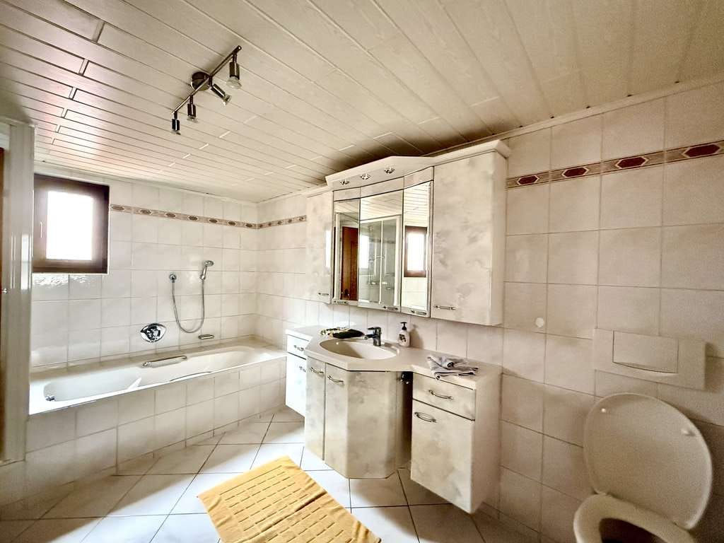 Immobilie in Hünfelden - Fachwerk neu gedacht: Einfamilienhaus mit Garten und Garage in Hünfelden-Mensfelden - Bild 4