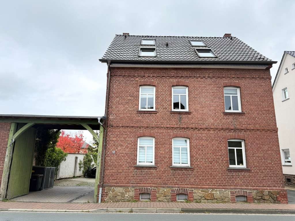 Immobilie in Lahnau - Tolles Einfamilienhaus zum Preis einer großen Wohnung - Bild 0