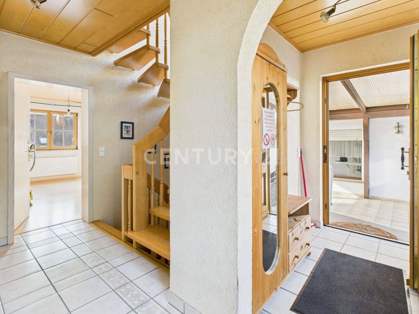 Immobilie in Höchst im Odenwald - Ihr Traumhaus mit viel Platz und atemberaubendem Odenwaldblick - Bild 1