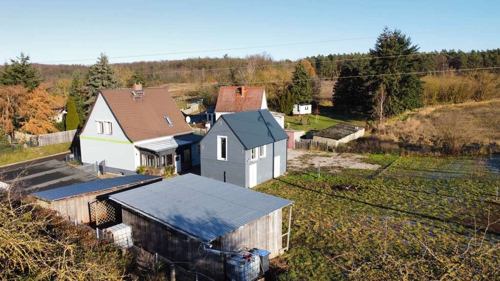 Immobilie in Gerswalde - Pferdewiese, 2 Häuser - traumhaft gelegen - Bild 1