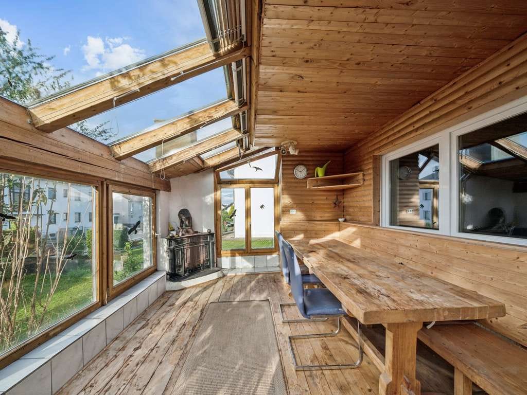 Immobilie in Großmehring - Charmantes Einfamilienhaus mit separatem Einliegerbereich in ruhiger Lage in Großmehring-Demling - Bild 1