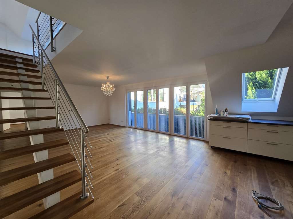 Immobilie in Zwingenberg - Modernes Wohnen auf zwei Ebenen: Penthouse mit Weitblick - Bild 0