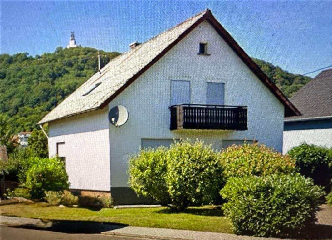 Immobilie in Tholey - Freistehendes 1 FH / Garten / Garage mit tollem Blick in ruhige Lage Tholey - Bild 1