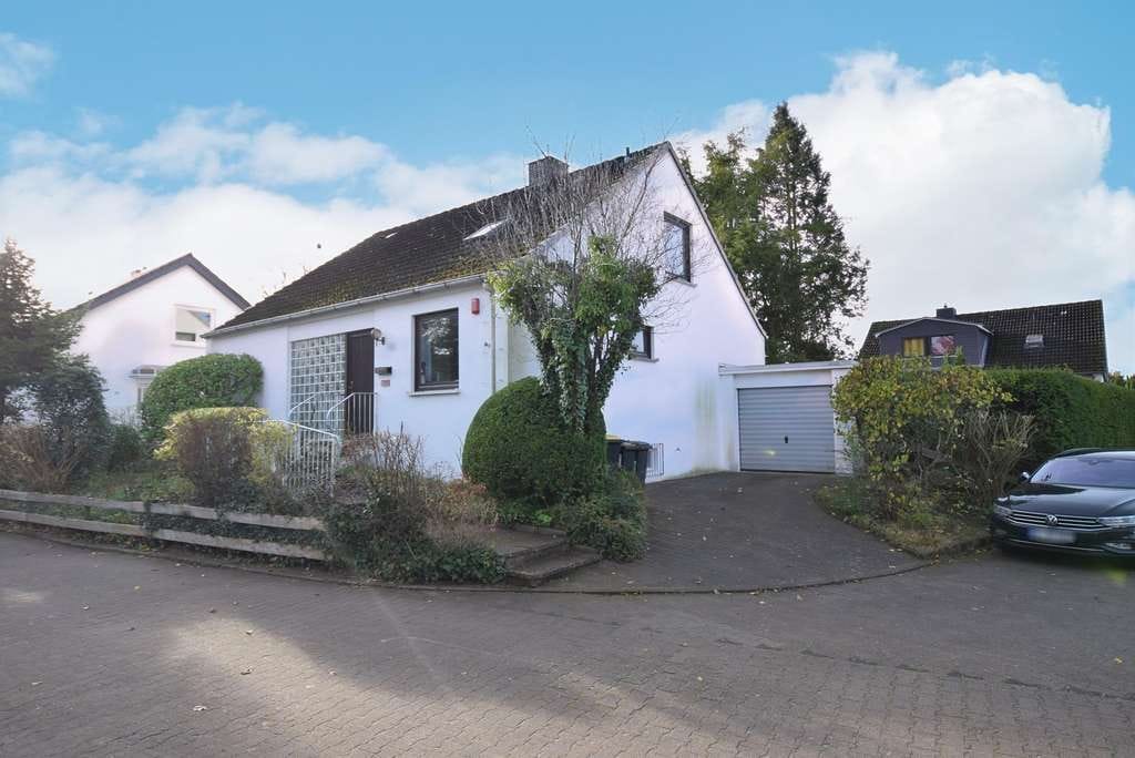 Immobilie in Groß Grönau - Einfamilienhaus in bester Lage von Groß Grönau! - Bild 0