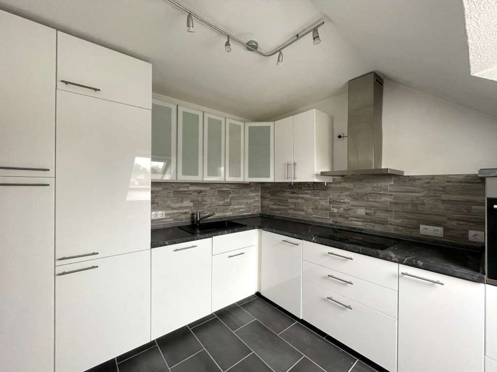Immobilie in Sulzbach - Attraktive 2,5-Zimmer-Maisonette-Wohnung mit großem Balkon und TG- Stellplatz (provisionsfrei) - Bild 0