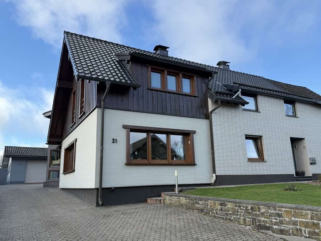 Immobilie in Monschau - Viel Platz für Wohnen, Arbeiten und Hobbys: Großes Wohnhaus mit Werkstattgebäude - Bild 4