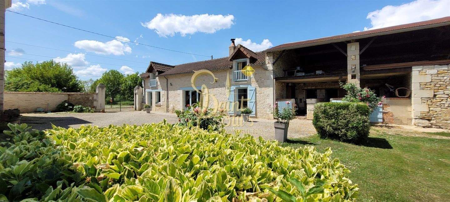 Immobilie in Bovenden - Eigentum mit 5 Schlafzimmern, Nebengebäude, Pool, Park und kleinem Teich - Bild 1