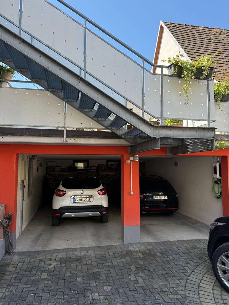 Immobilie in Vogtsburg im Kaiserstuhl - Mehrfamilienhaus mit 4 Wohneinheiten - Bild 3