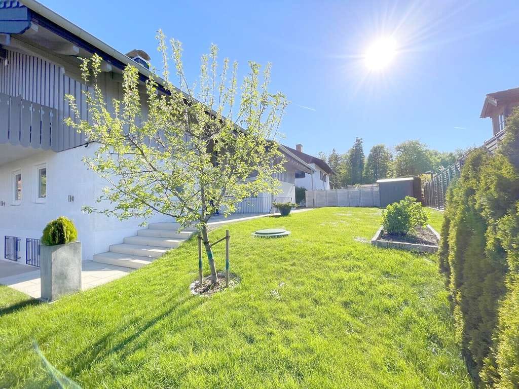 Immobilie in Bad Heilbrunn - Außergewöhnliches Anwesen mit bis zu 3 Wohneinheiten + Arbeiten + Wellness, alles unter einem Dach - Bild 1