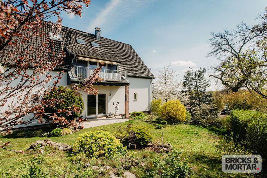 Immobilie in Halle (Saale) - Architektenhaus im 1930er-Stil – großzügiges Wohnen auf 1.752 m² Grundstück - Bild 2