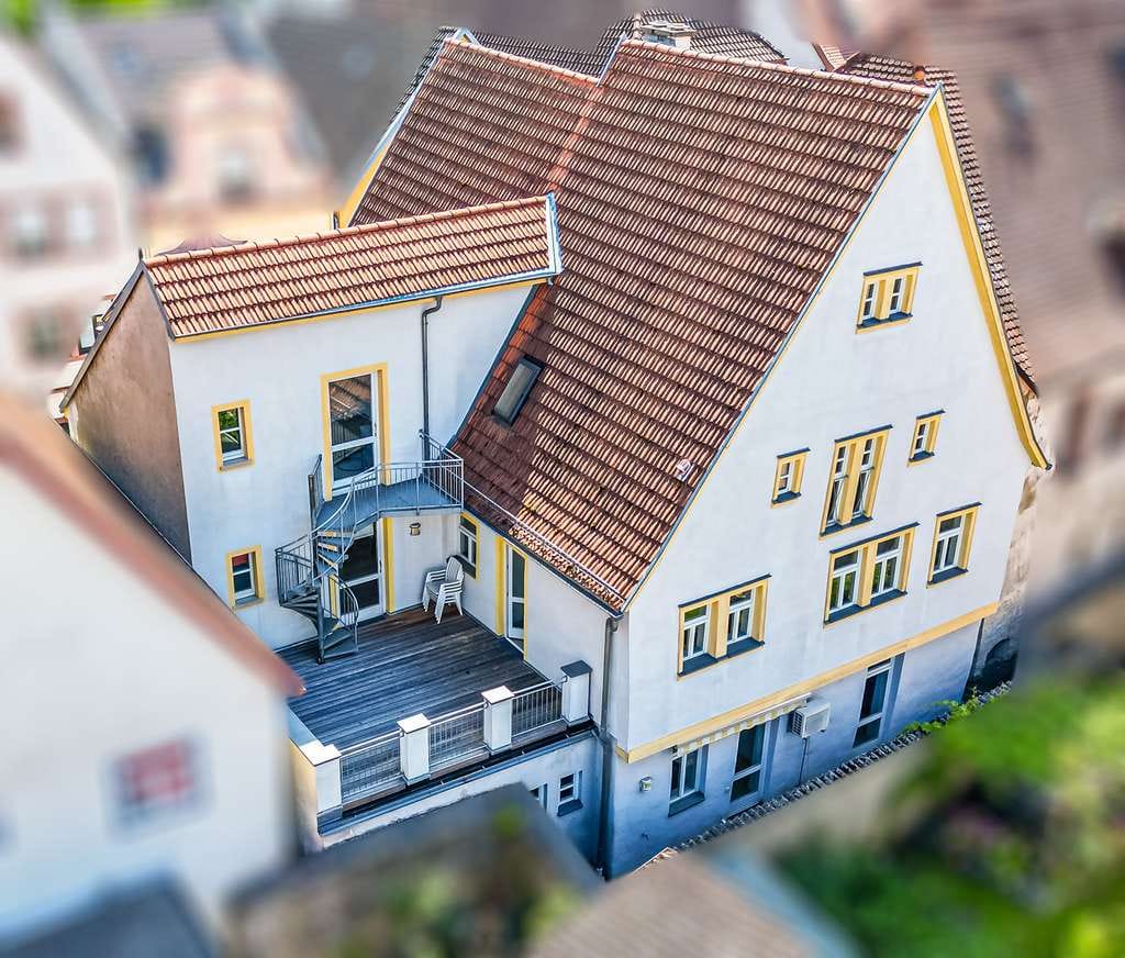 Immobilie in Karlstadt - ++Wieder da! Denkmalimmobilie im Herzen von Karlstadt zvk. ++ - Bild 1