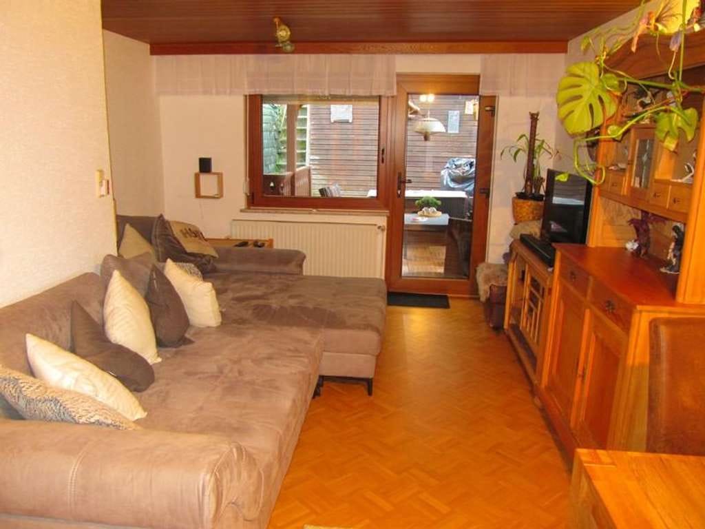 Immobilie in Aarbergen - Gemütliches Fachwerkhaus mit viel Platz - Hier zählt der 2. Blick - Bild 2