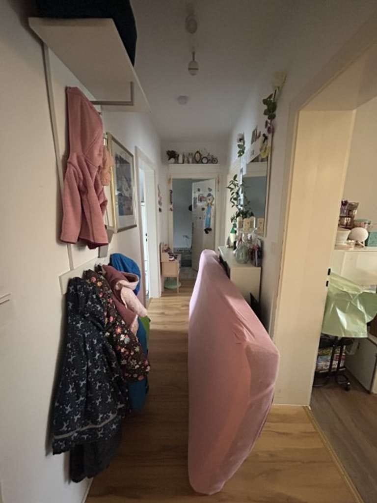 Immobilie in Königsbrunn - Kapitalanlage! Charmante 4-Zimmer-Eigentumswohnung mit Balkon und Garage in Köningsbrunn - Bild 4
