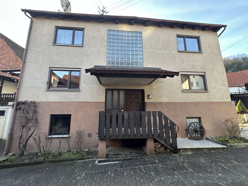 Immobilie in Schöntal - Charaktervoller Hof mit Haus, Garage und Nebengebäuden! - Bild 0
