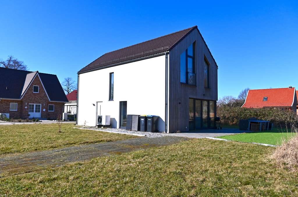 Immobilie in Klausdorf - Einfamilienhaus zur Ferienvermietung am Gutspark - Bild 2
