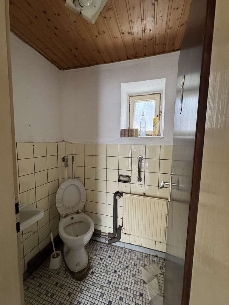 Immobilie in Bach an der Donau - Toll zu sanierende DHH im Dornröschenschlaf - Bild 3