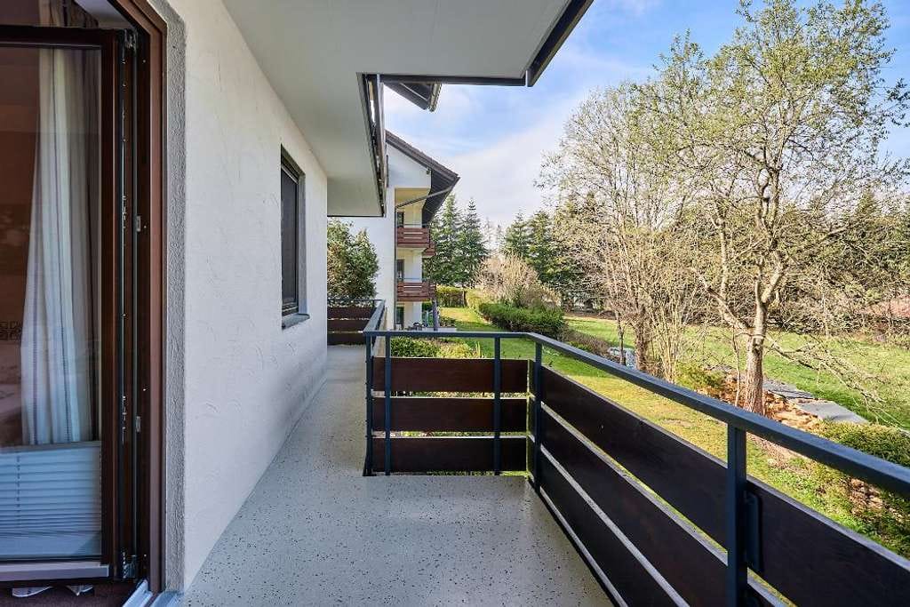 Immobilie in Ühlingen-Birkendorf - Ihre Wohlfühloase in Birkendorf: 3 Zimmer Einbauküche, traumhafter Blick, ruhig und grün! Garage ... - Bild 4