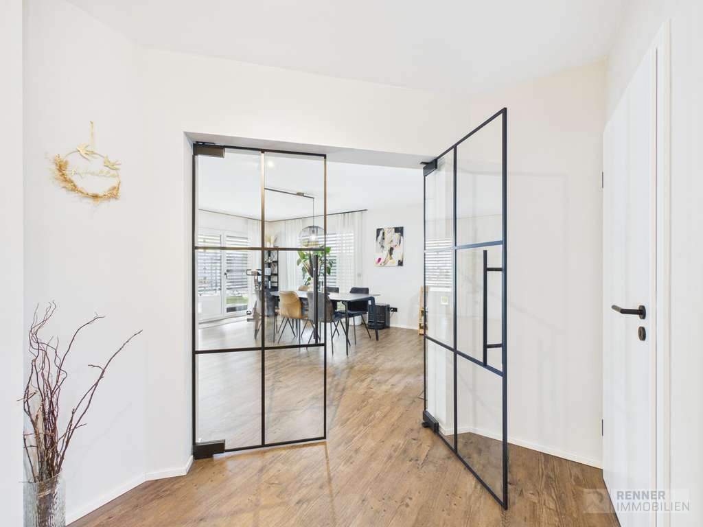 Immobilie in Berg b.Neumarkt i.d.OPf. - Attraktives Einfamilienhaus in Richtheim – Modern, hochwertig und energieeffizient - Bild 1