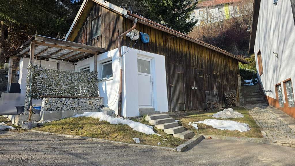 Immobilie in Hauzenberg - Zwei Haushälften - eine  starke Kombination: Mehrgenerationenwohnen mit Panoramablick in Hauzenberg - Bild 4