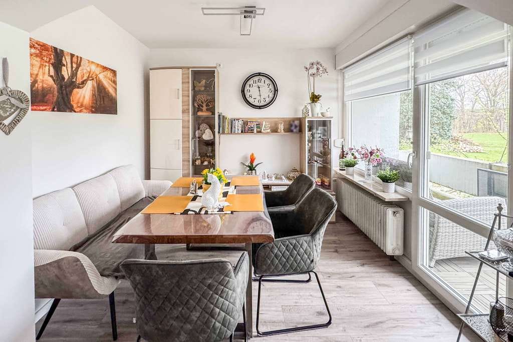 Immobilie in Baierbrunn - Großzügiges 3-Familienhaus in zentraler Lage - Bild 1