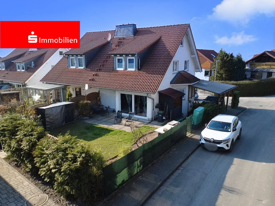Immobilie in Ebsdorfergrund - Einziehen und Wohlfühlen - Doppelhaushälfte für die Familie! - Bild 0