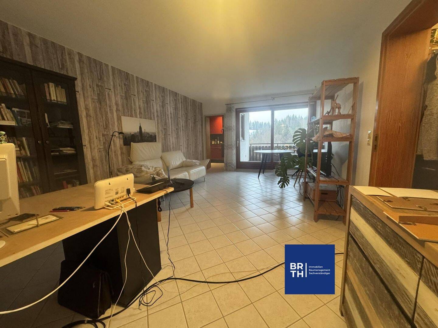 Immobilie in Schönau im Schwarzwald - Attraktive 2-Zimmer-Eigentumswohnung mit traumhafter Aussicht in Schönau im Schwarzwald - Bild 2