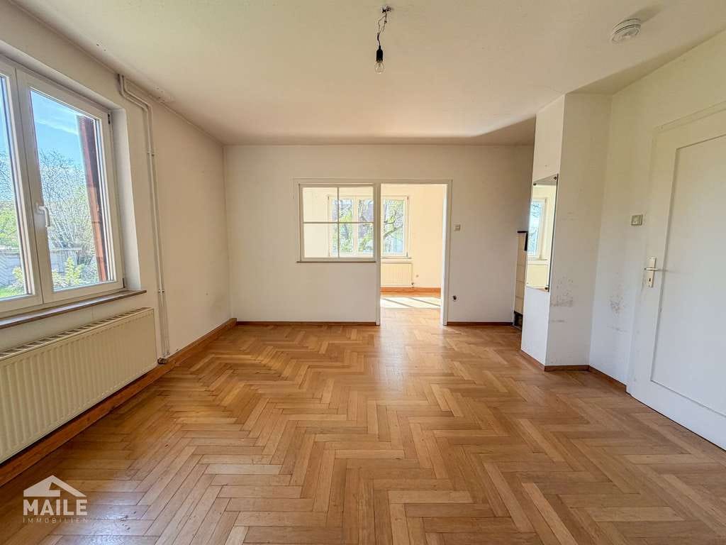 Immobilie in Steinenbronn - Sonniges Einfamilienhaus auf 1600 qm Grundstücksfläche mit viel Potenzial! - Bild 4