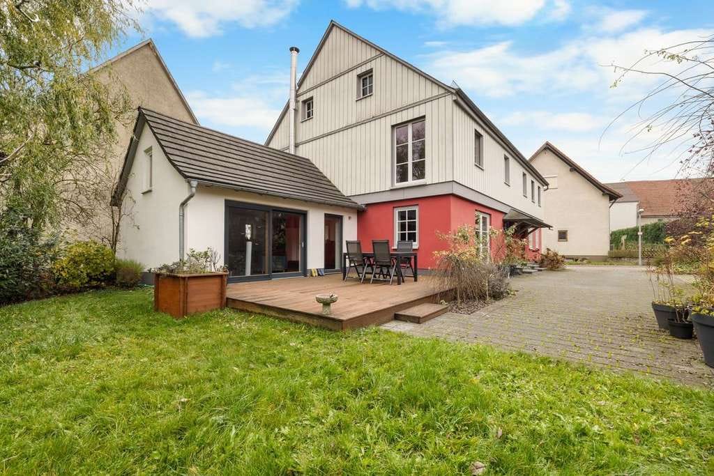 Immobilie in Dornstadt - Charmantes und großzügiges Familenhaus vor den Toren Ulms - Bild 3