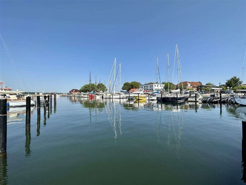 Immobilie in Laboe - Strandnahes, vermietetes Appartement mit Aufzug, Balkon und Balkon // Laboe - Bild 3