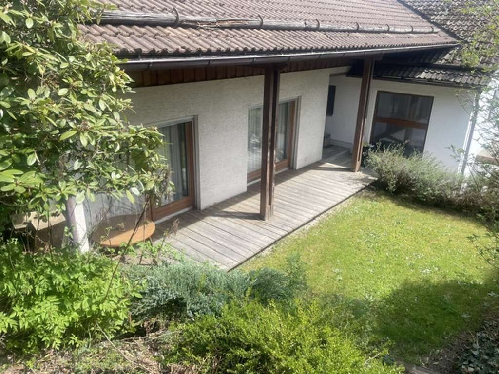 Immobilie in Regen - Zwei Häuser zum Preis von Einem - Bild 1