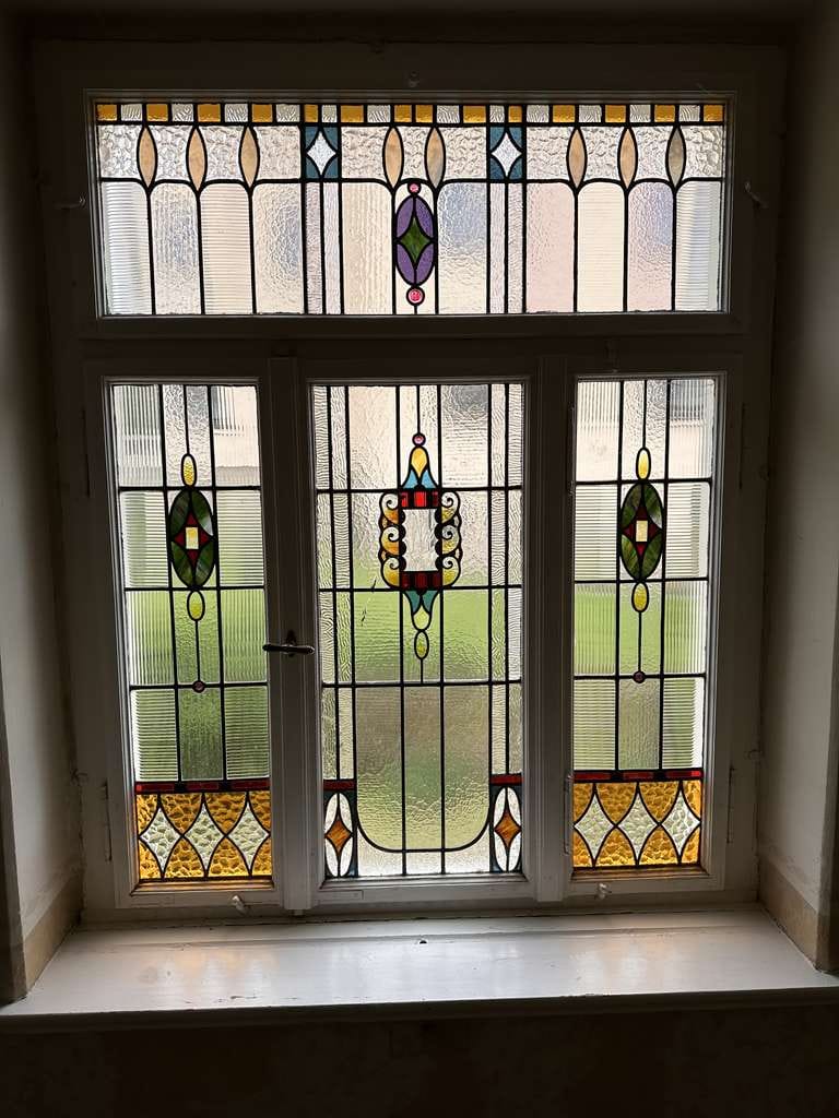 Immobilie in Markneukirchen - historisches Mehrfamilienhaus, zentrumsnah mit großem Grundstück - Bild 2