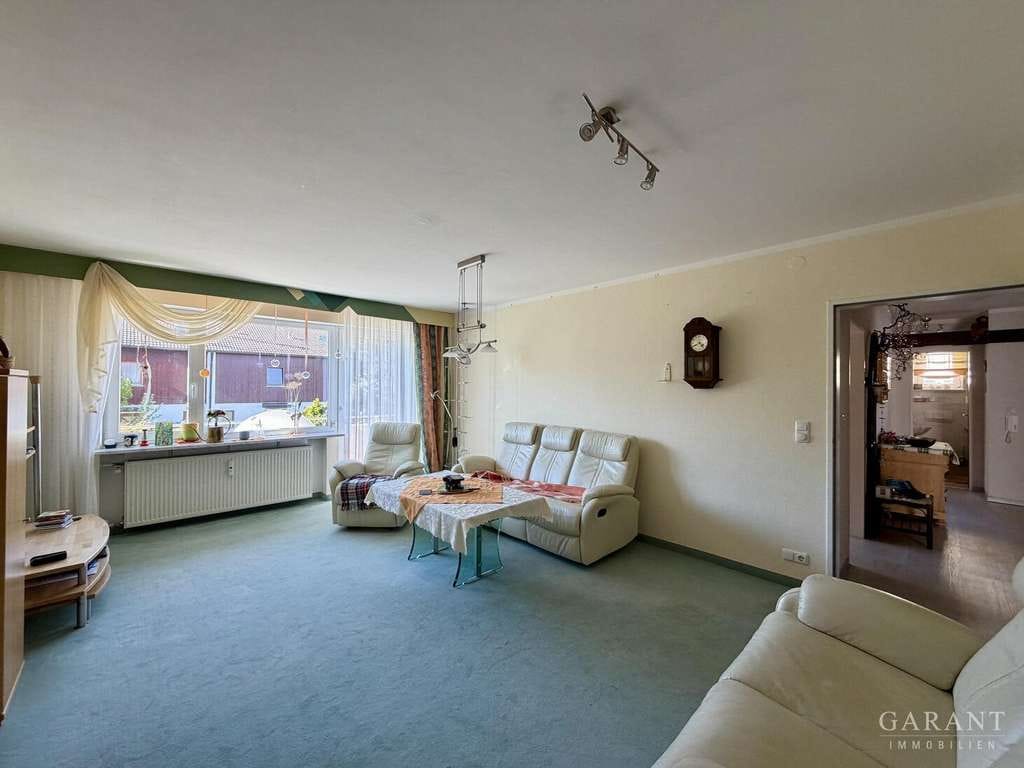 Immobilie in Vierkirchen - Sonne, Garten, Freiheit - helle 4 Zimmer-Wohnung mit privatem Grünparadies - Bild 3