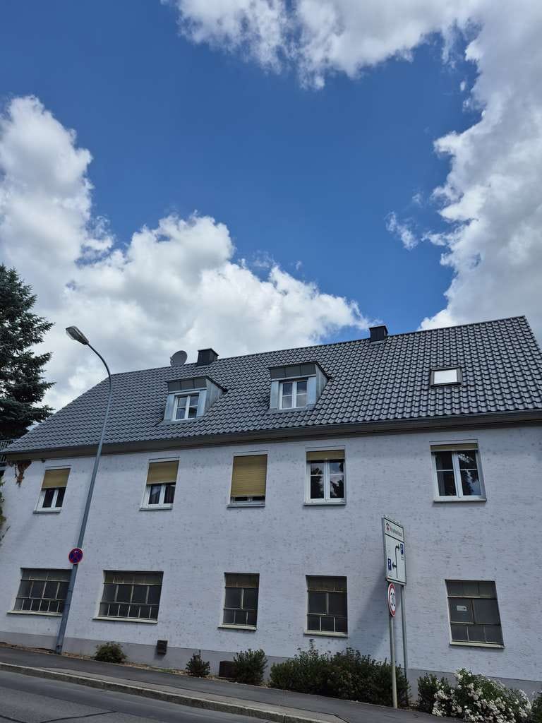 Immobilie in Oettingen i.Bay. - Wohnen und Arbeiten - Bild 2