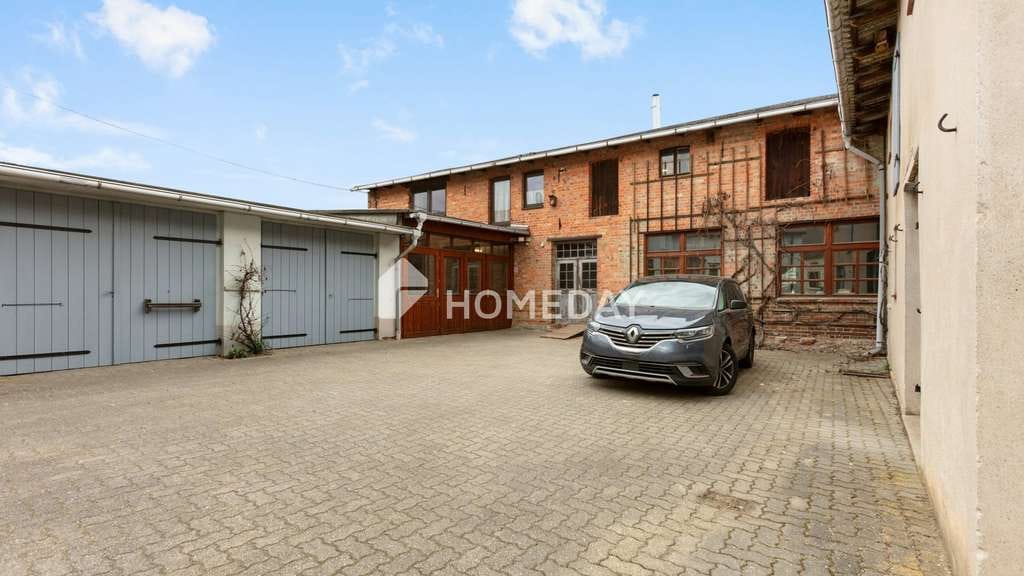Immobilie in Gommern - Vielseitiges Wohndomizil mit Werkstatt-Charme: Raum für Familie, Handwerk und Visionen in Leitzkau - Bild 2