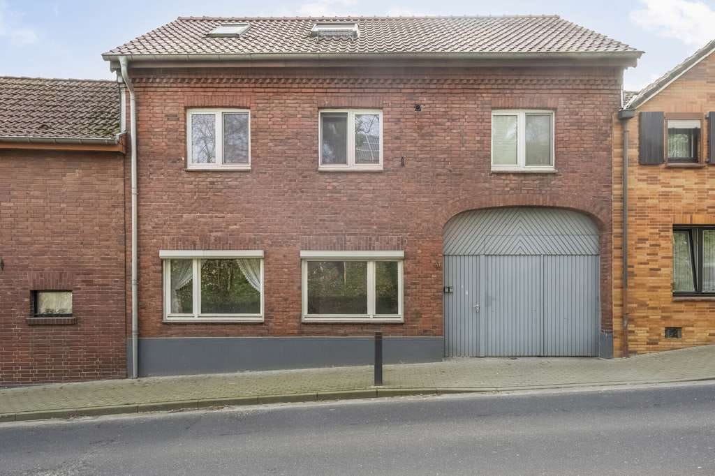 Immobilie in Selfkant - Großzügiges Zweifamilienhaus mit Innenhof, Halle und vielseitiger Nutzung - Selfkant - Hillensberg! - Bild 2