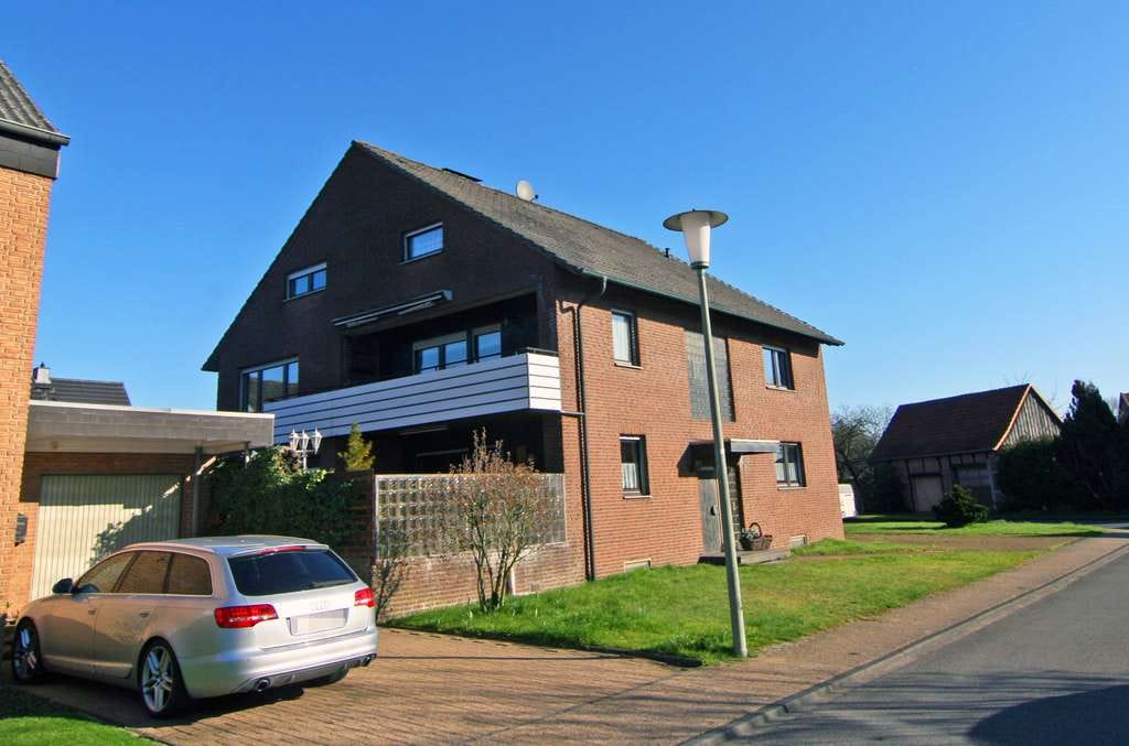 Immobilie in Dülmen - Vielseitiges Mehrfamilienhaus in Dülmen-Merfeld – Ideal für Mehrgenerationenwohnen - Bild 0