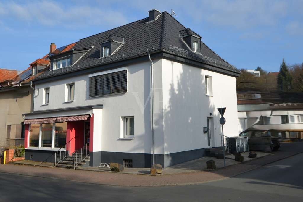 Immobilie in Idstein - Neuer Preis! Gepflegtes Wohn- und Geschäftshaus in stadtnaher Lage - Bild 1