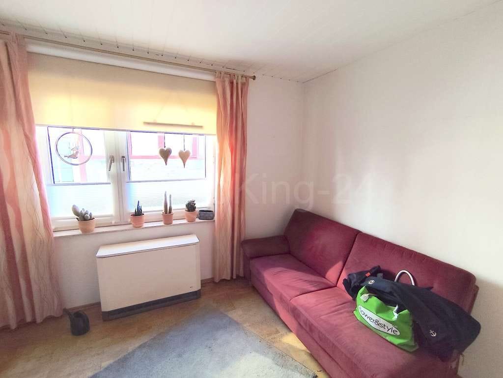 Immobilie in Warburg - MODERNISIERTES EINFAMILIENHAUS IN GUTER LAGE VON WARBURG!  - Bild 1